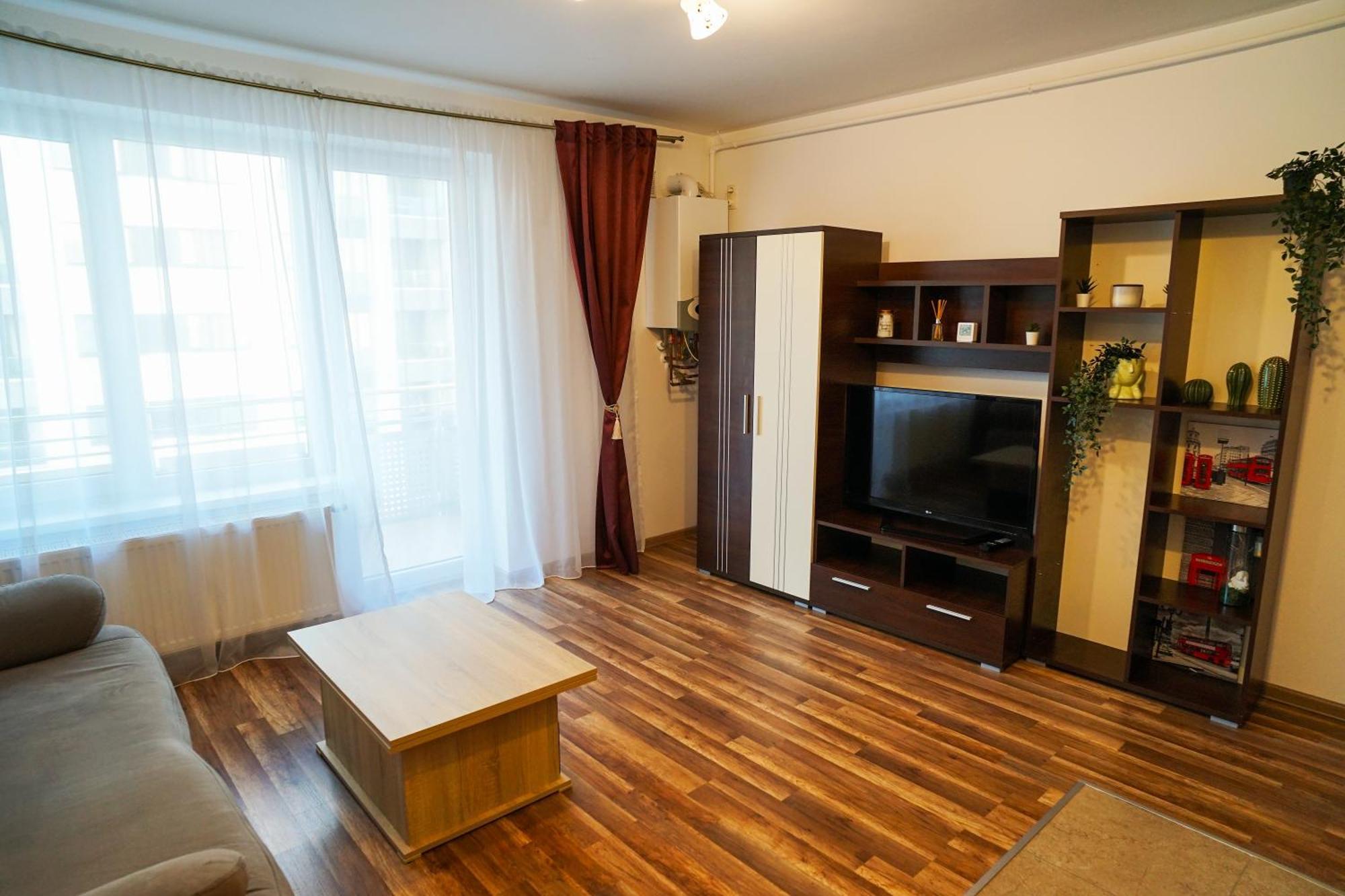 Mirandis Apartments - Comfort & Private Parking Near Coresi Mall Brașov Exterior foto