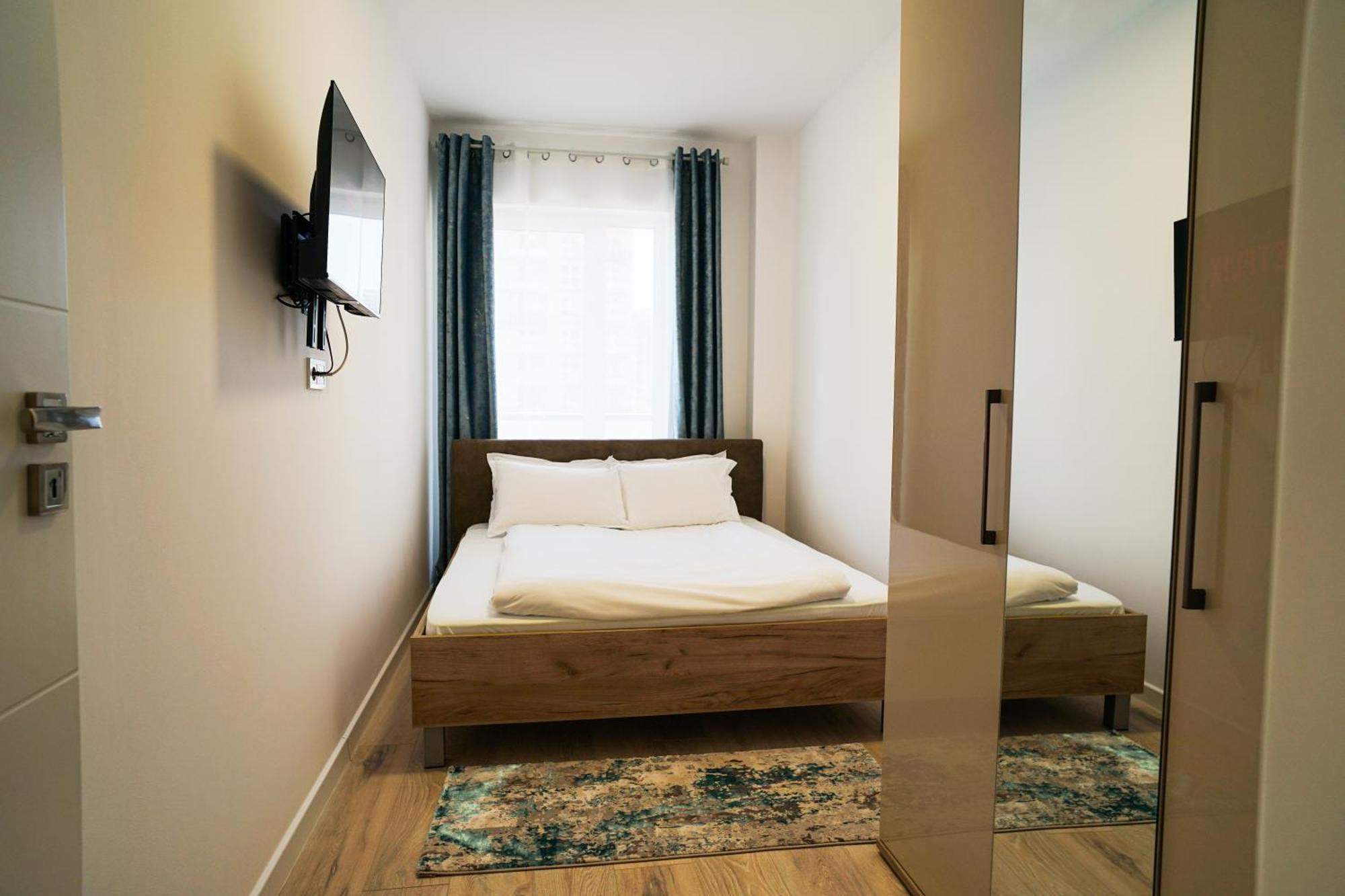 Mirandis Apartments - Comfort & Private Parking Near Coresi Mall Brașov Exterior foto
