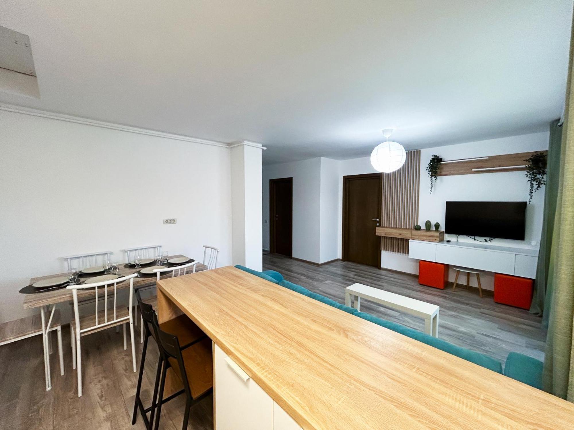 Mirandis Apartments - Comfort & Private Parking Near Coresi Mall Brașov Exterior foto